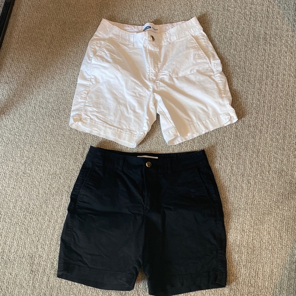 Old Navy Women’s Flat Front Shorts in White and Black